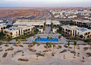 افتتاح 3 منتجعات في وجهة «البحر الأحمر» خلال 2023